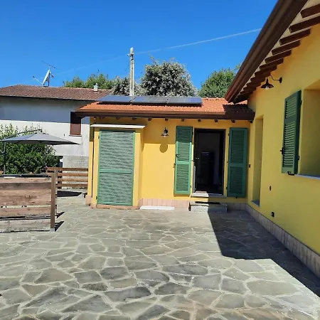 House Villa Castelnuovo Magra