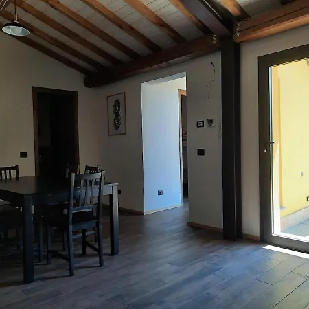 House * Castelnuovo Magra