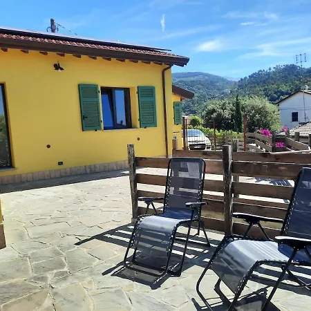 House Castelnuovo Magra